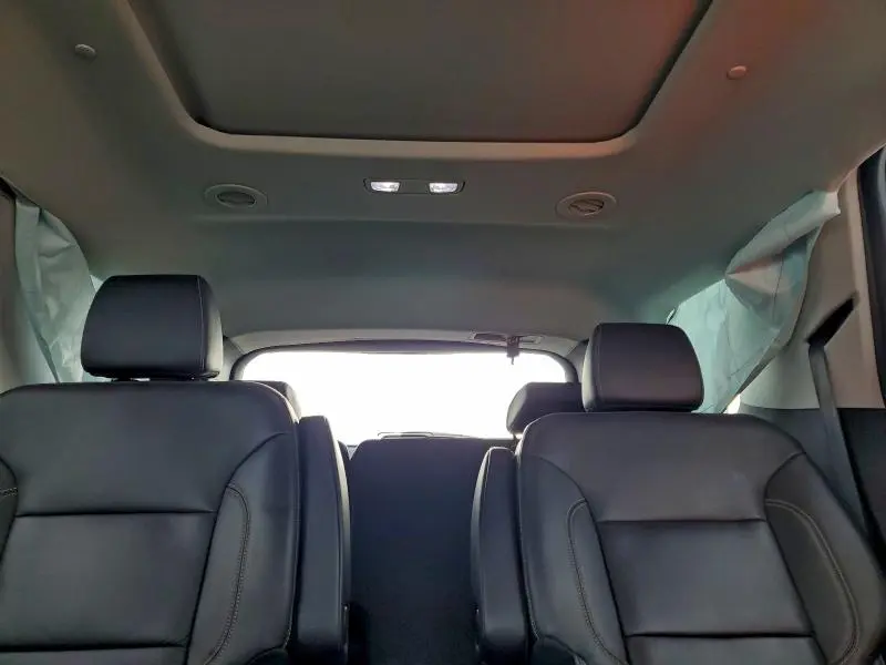 2021 CHEVROLET TRAVERSE LT  