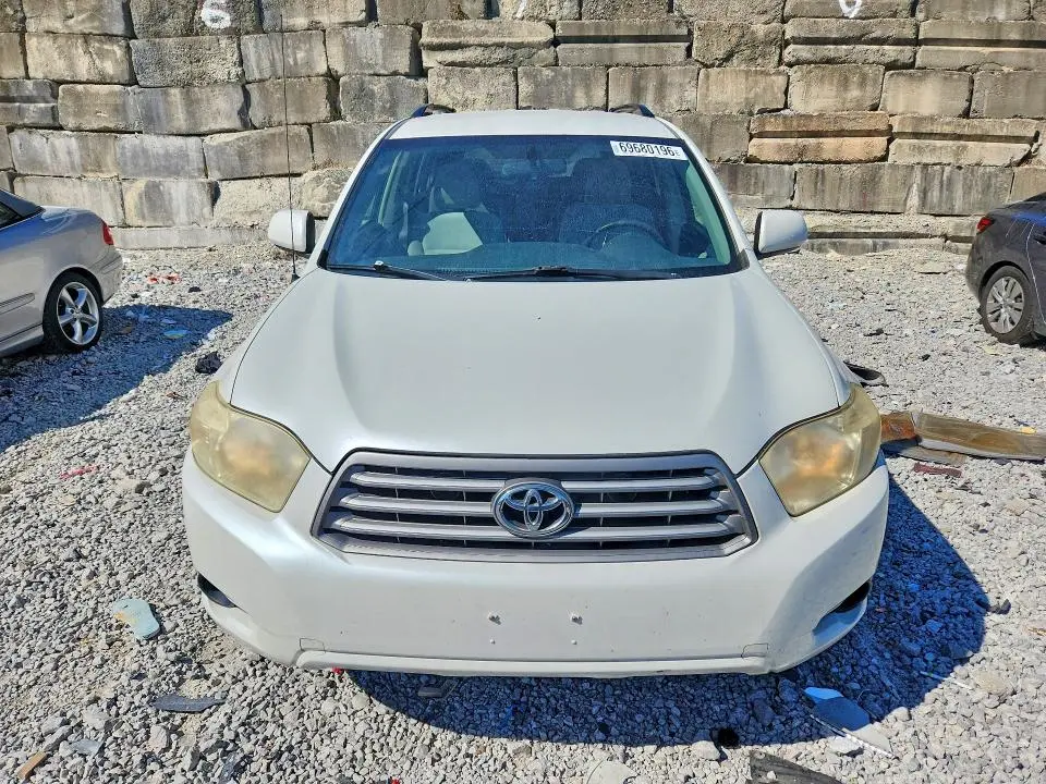 2010 TOYOTA HIGHLANDER BASE  
