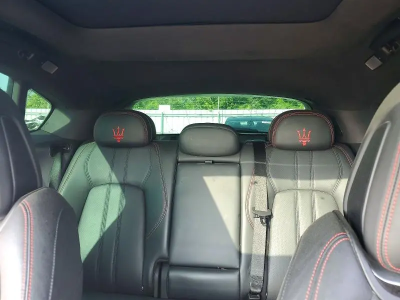 2018 MASERATI LEVANTE S SPORT  