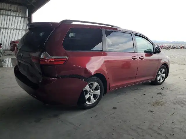 2015 TOYOTA SIENNA LE  