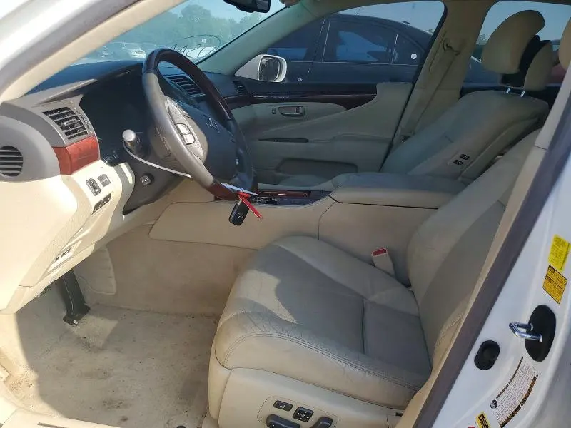 2010 LEXUS LS 460  