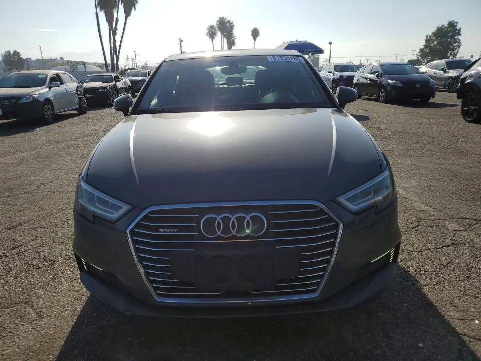 2017 AUDI A3 E-TRON PREMIUM PLUS  