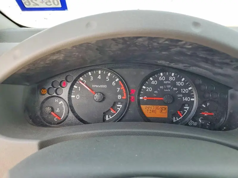 2012 NISSAN FRONTIER S  