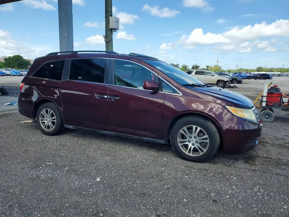 2011 HONDA ODYSSEY EXL  