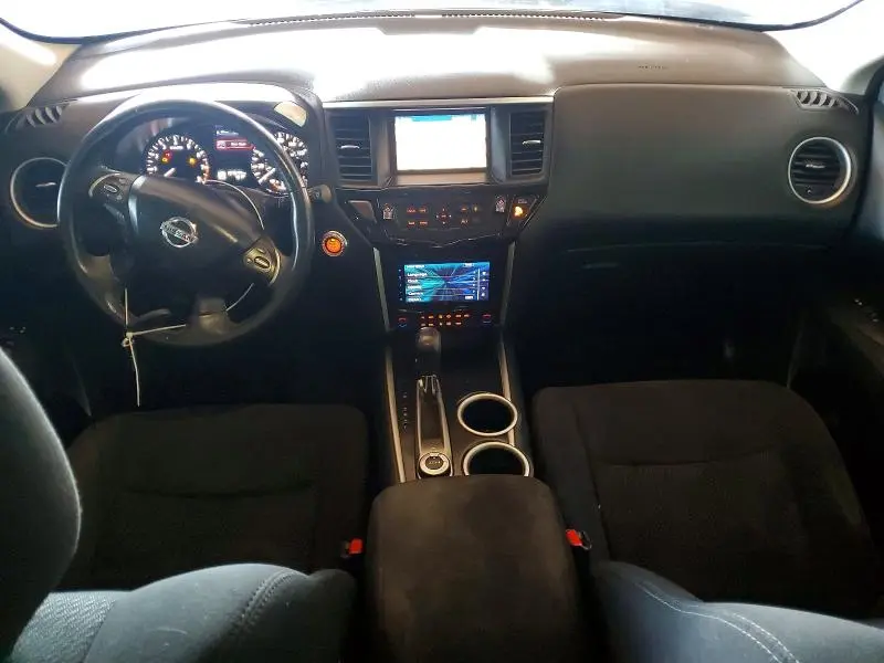 2014 NISSAN PATHFINDER SV  