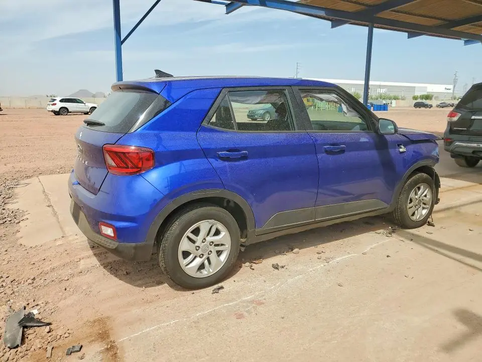 2022 HYUNDAI VENUE SE  