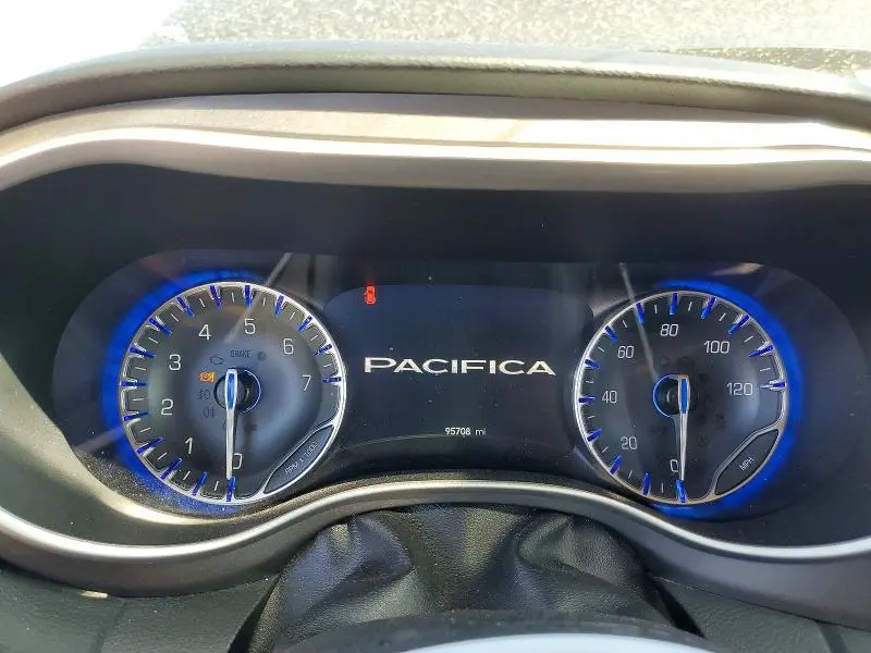 2023 CHRYSLER PACIFICA TOURING L  