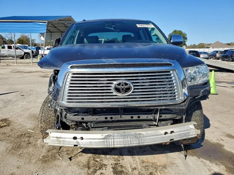 2011 TOYOTA TUNDRA CREWMAX LIMITED  