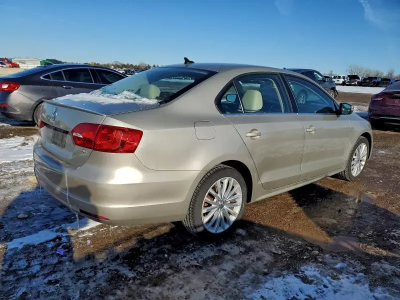 2014 VOLKSWAGEN JETTA SEL  