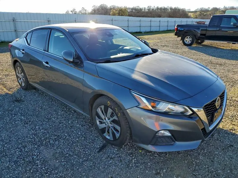 2020 NISSAN ALTIMA S  