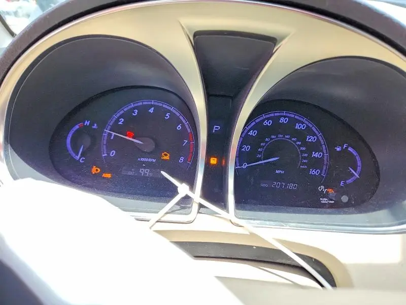 2011 TOYOTA AVALON LIMITED  