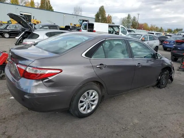 2015 TOYOTA CAMRY LE  
