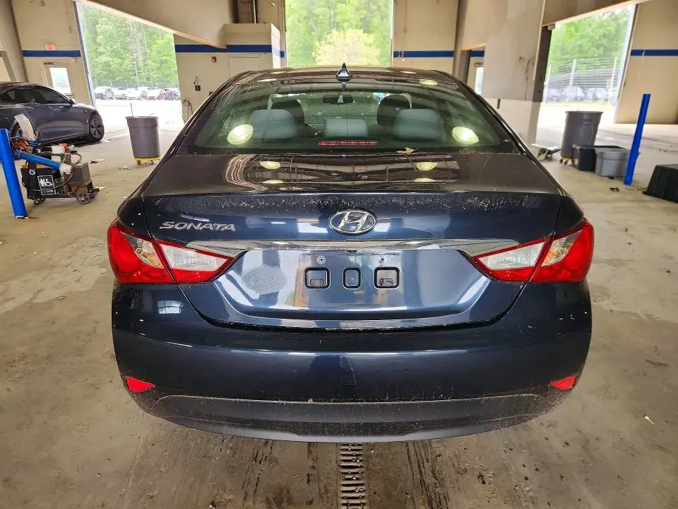 2014 HYUNDAI SONATA GLS  