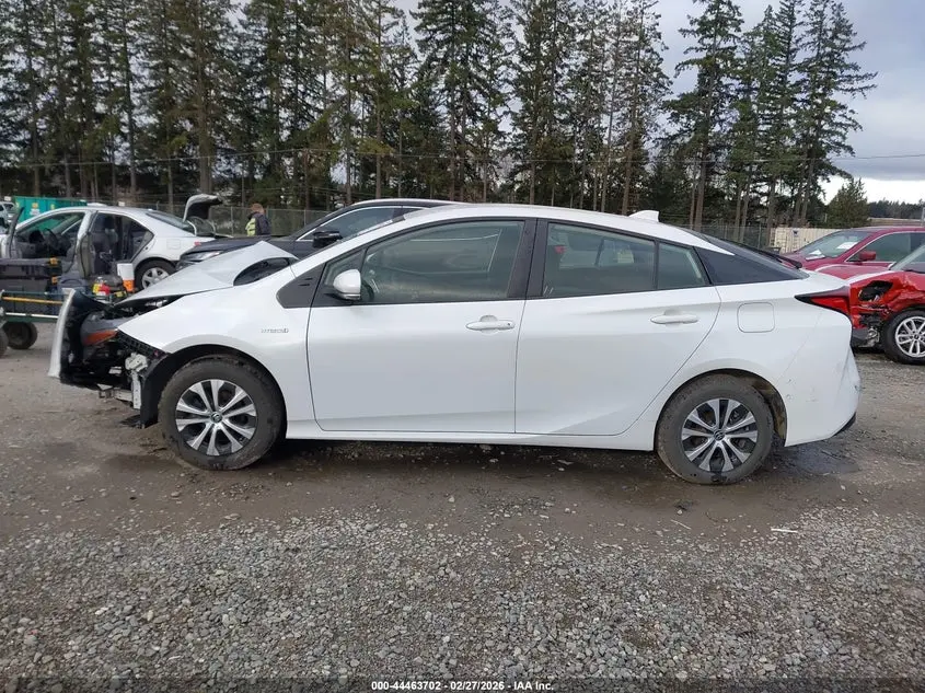 2021 TOYOTA PRIUS LE AWD-E