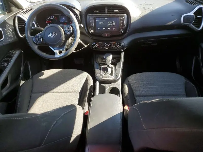 2021 KIA SOUL S  