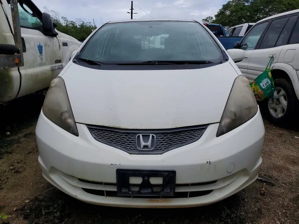 2012 HONDA FIT   