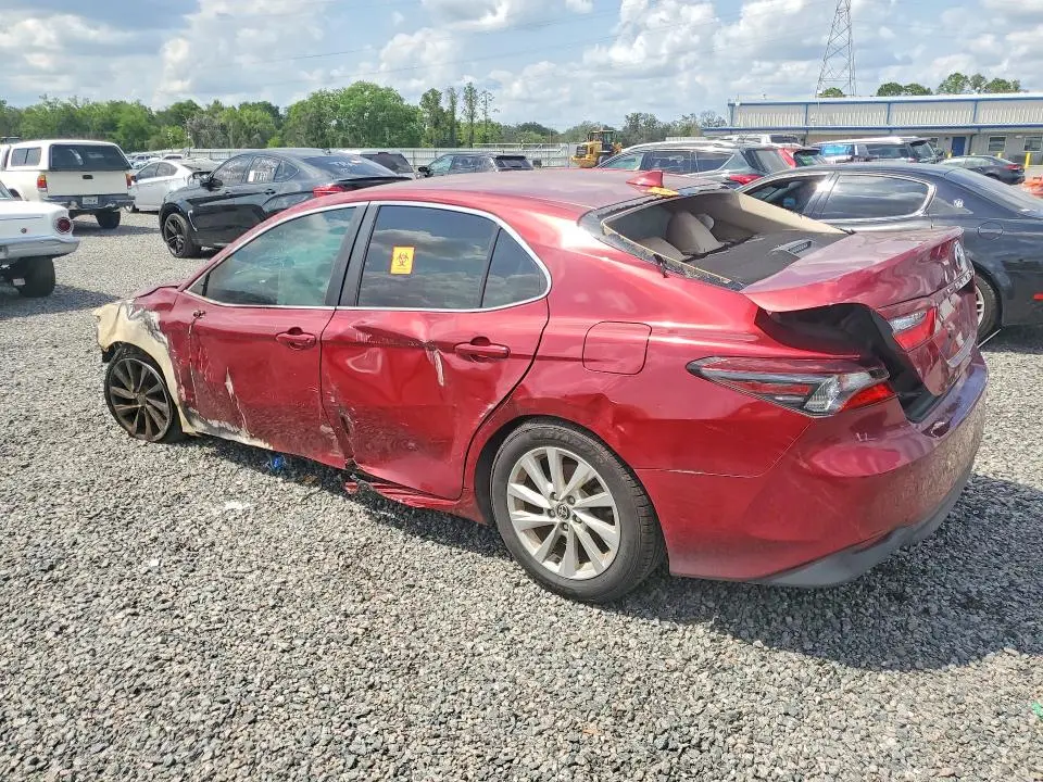 2021 TOYOTA CAMRY LE  