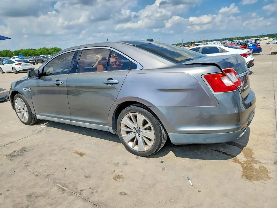 2011 FORD TAURUS LIMITED  