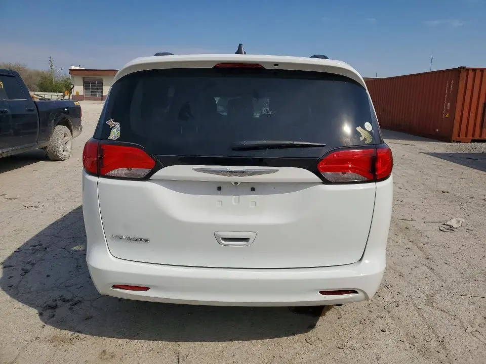 2021 CHRYSLER VOYAGER LXI  