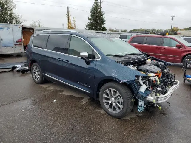 2025 CHRYSLER PACIFICA HYBRID PINNACLE  