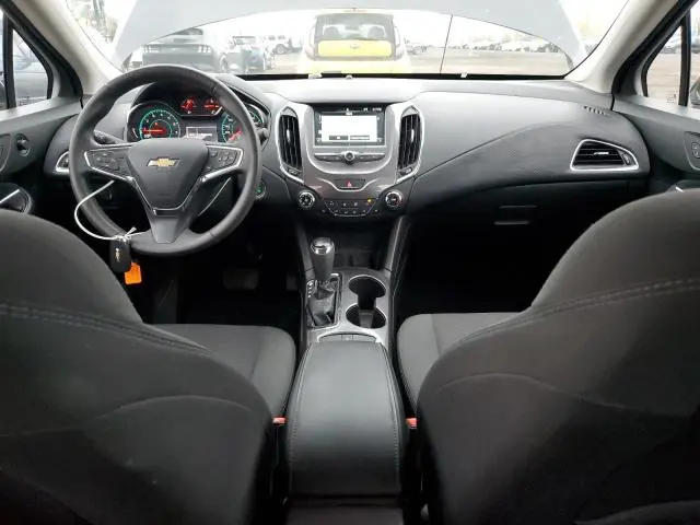 2016 CHEVROLET CRUZE LT  