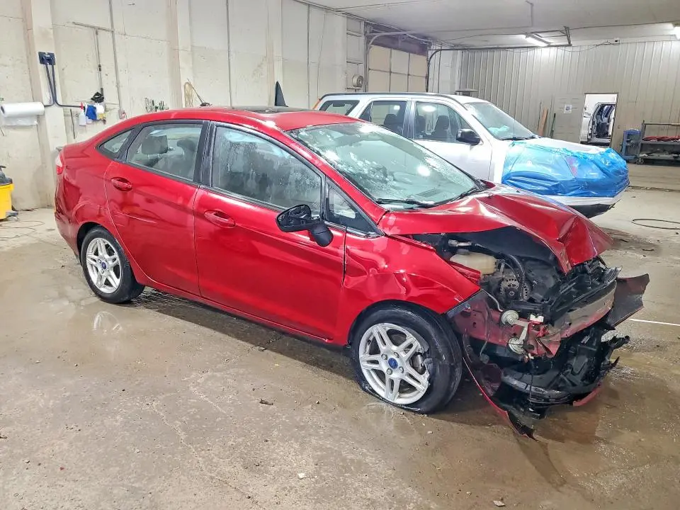 2017 FORD FIESTA SE  