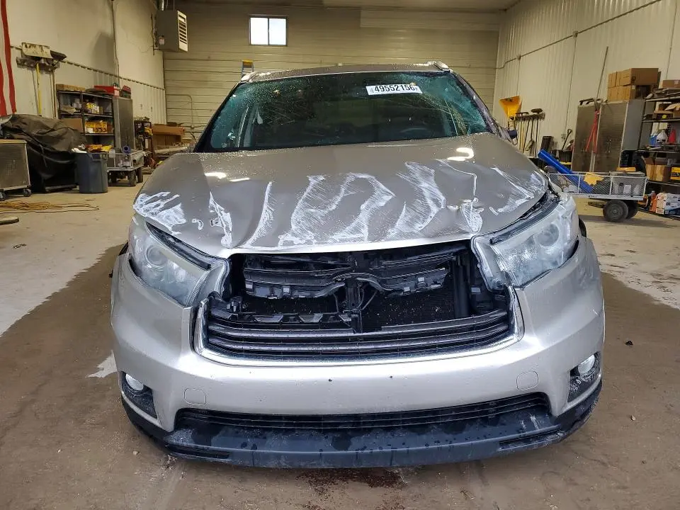 2016 TOYOTA HIGHLANDER XLE  