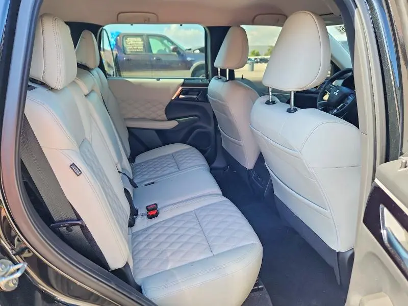 2022 MITSUBISHI OUTLANDER SEL  