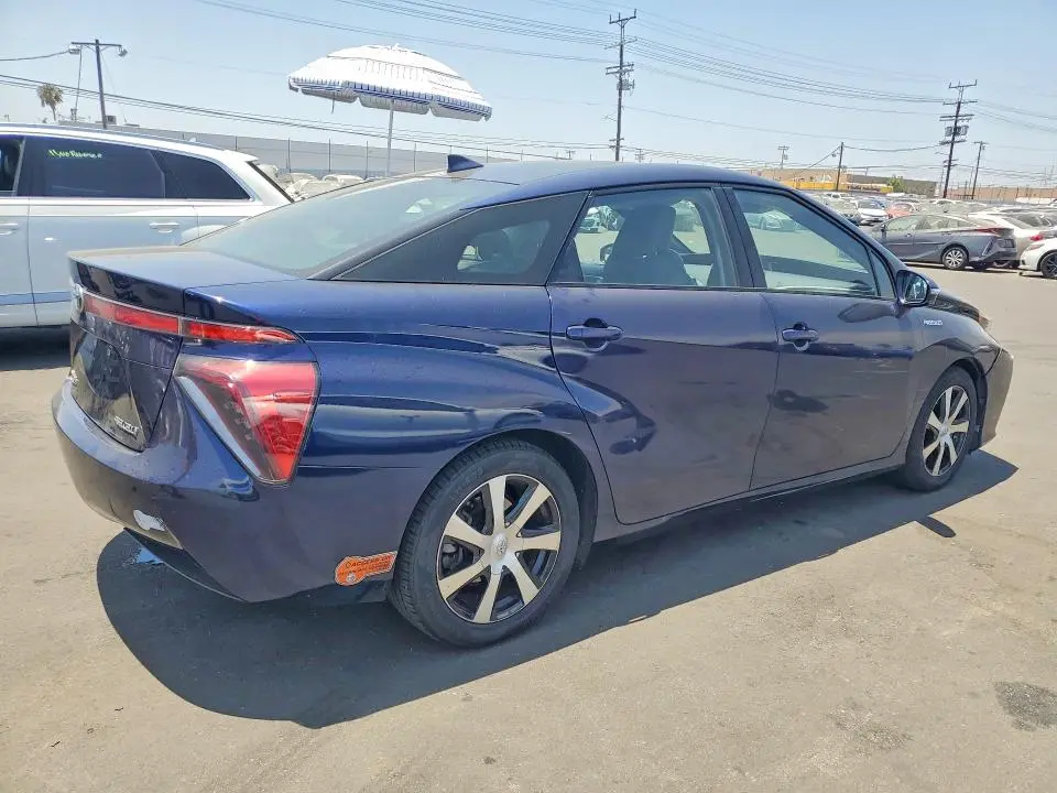 2017 TOYOTA MIRAI BASE  