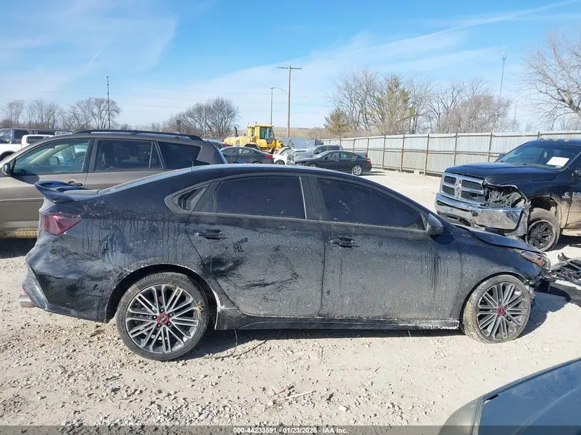 2023 KIA FORTE GT