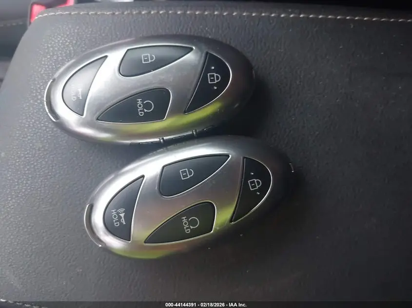 2025 HYUNDAI SANTA FE HYBRID LIMITED