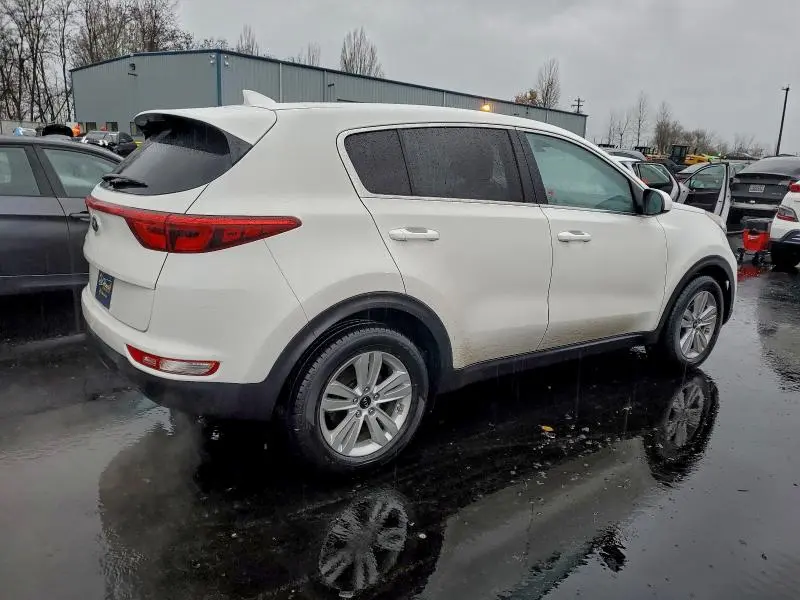 2017 KIA SPORTAGE LX  