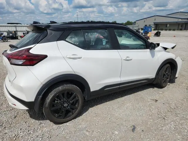 2023 NISSAN KICKS SR  