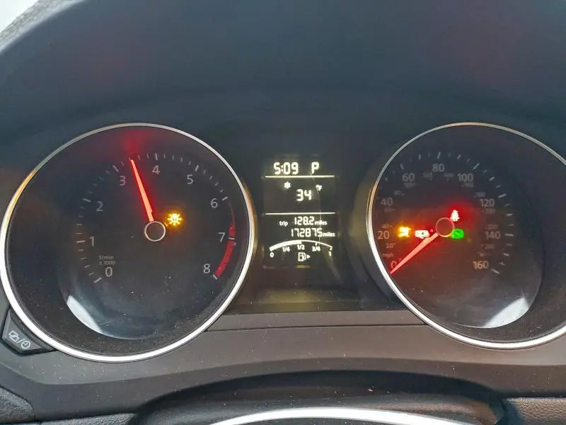 2016 VOLKSWAGEN JETTA S  