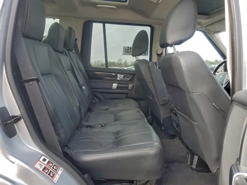 2015 LAND ROVER LR4 HSE  