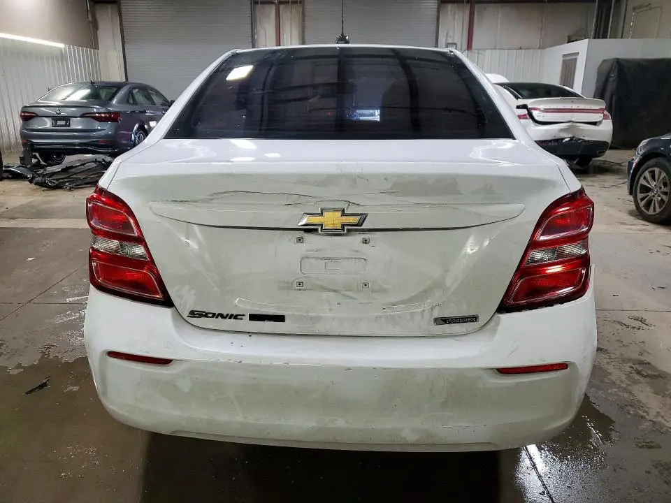 2019 CHEVROLET SONIC PREMIER  