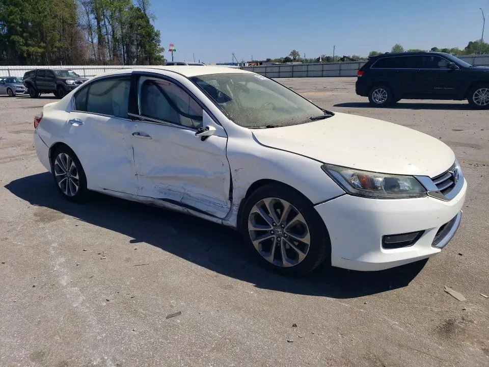 2015 HONDA ACCORD SPORT  