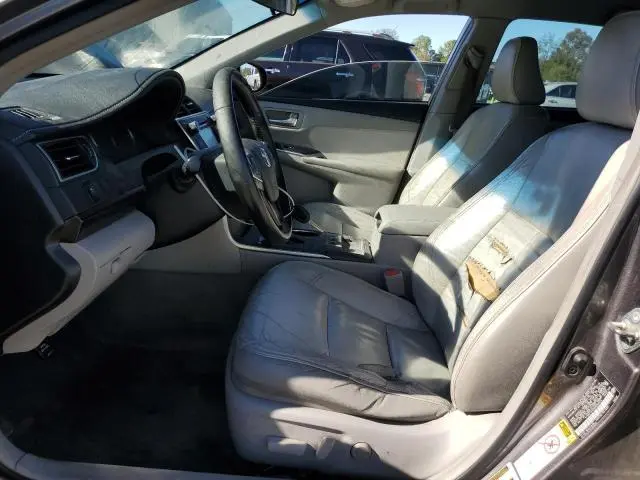 2016 TOYOTA CAMRY LE  