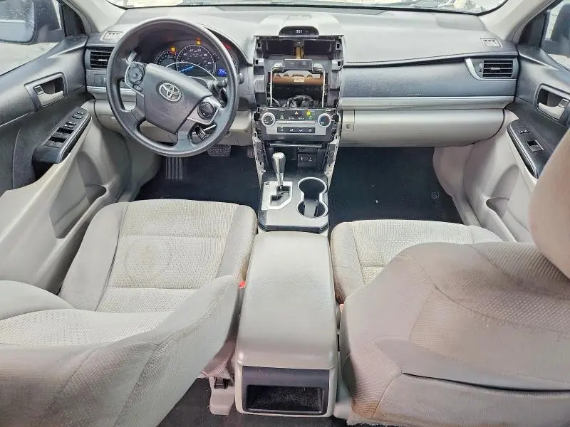 2014 TOYOTA CAMRY LE  