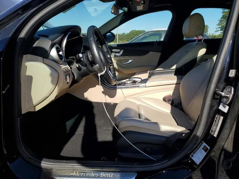 2021 MERCEDES-BENZ C 300  