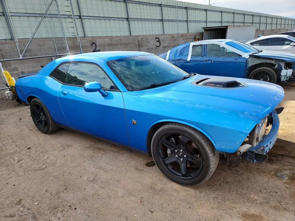 2016 DODGE CHALLENGER R  