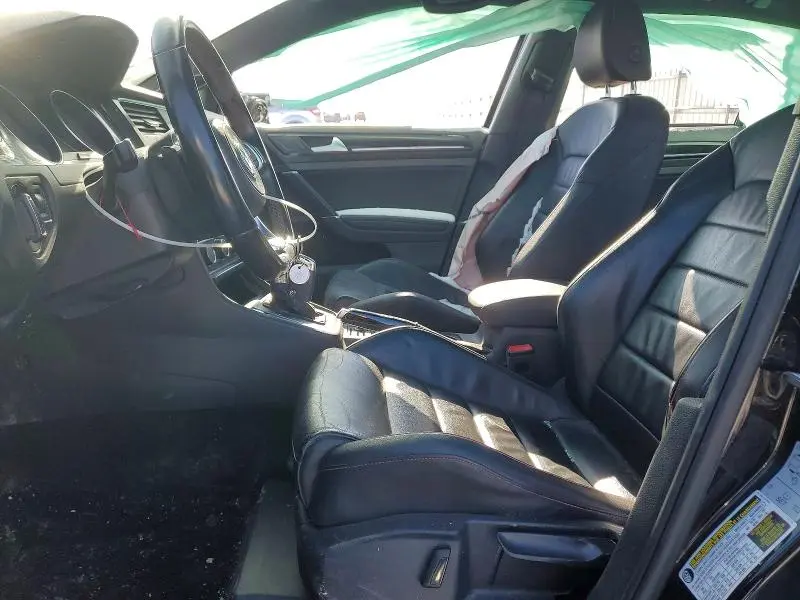 2017 VOLKSWAGEN GTI S/SE  