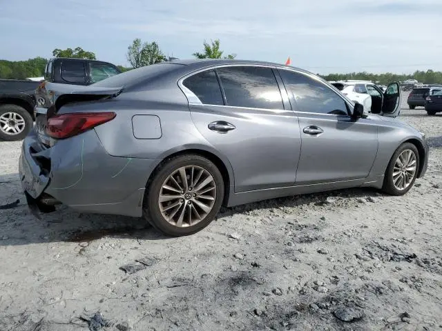 2021 INFINITI Q50 LUXE
