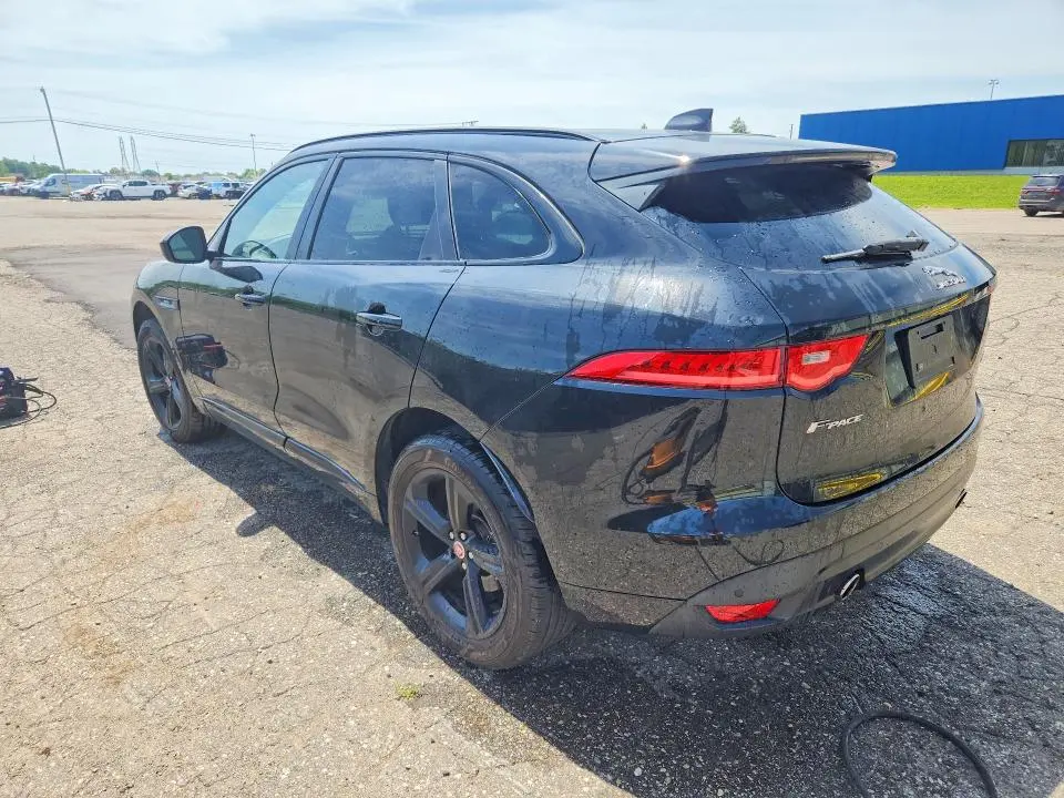 2017 JAGUAR F-PACE R - SPORT  