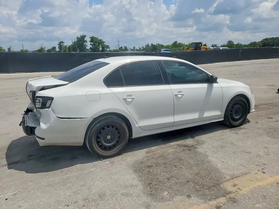 2016 VOLKSWAGEN JETTA S  