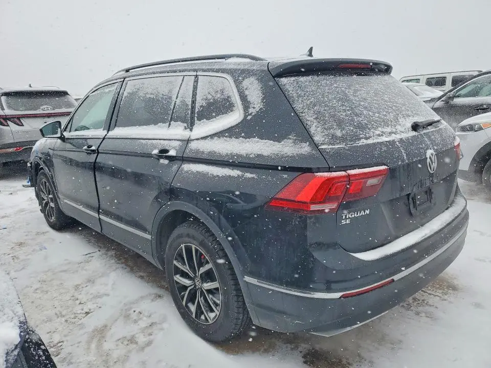 2021 VOLKSWAGEN TIGUAN SE  