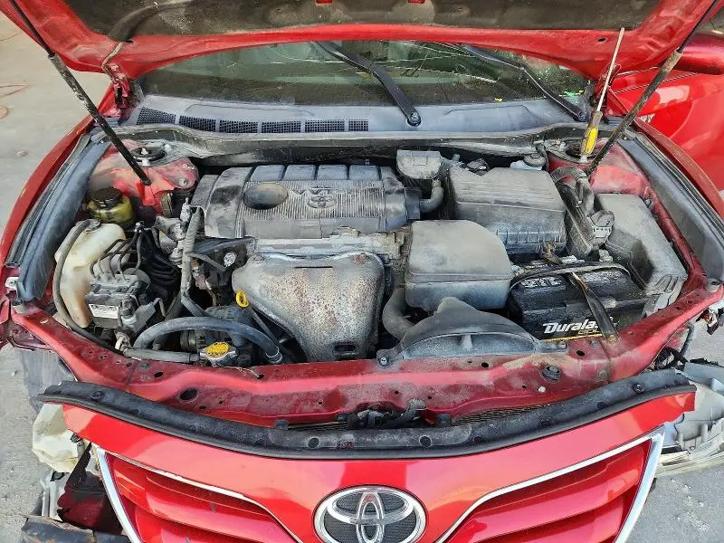 2011 TOYOTA CAMRY LE  