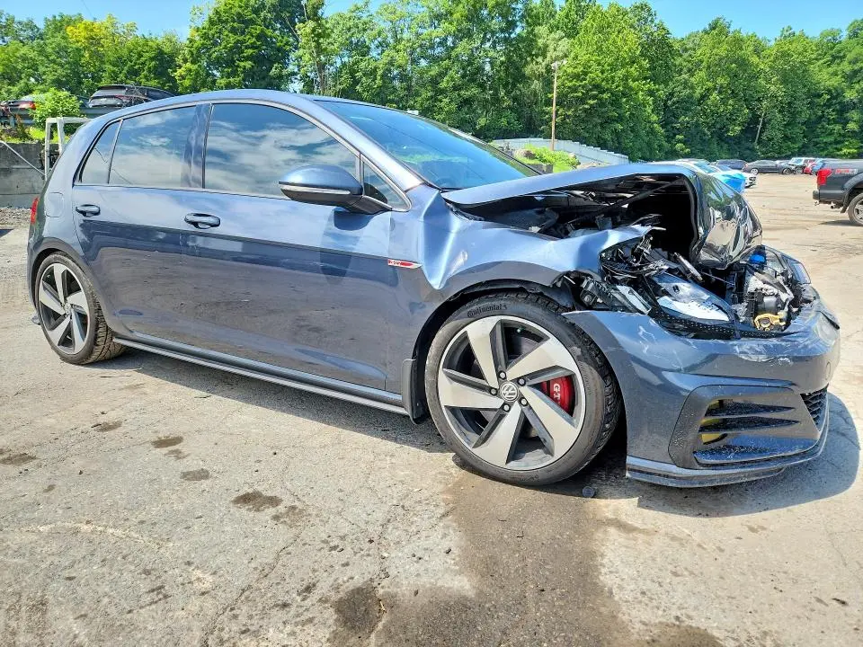 2018 VOLKSWAGEN GTI S  