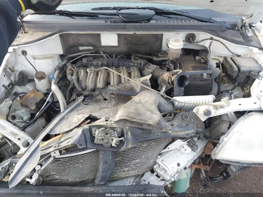 2011 MITSUBISHI ENDEAVOR  