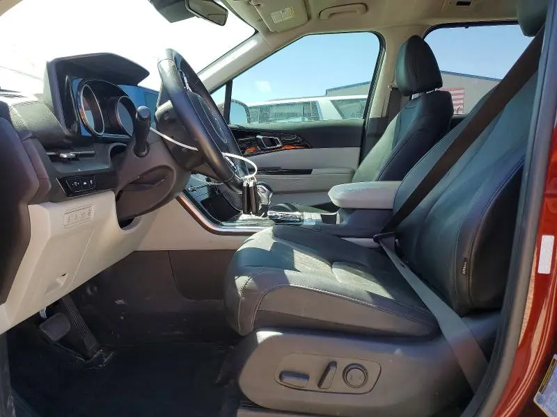 2022 KIA CARNIVAL EX  